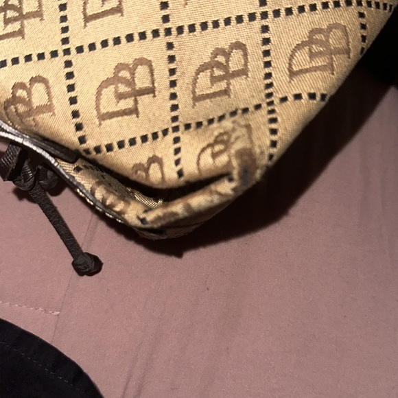 Dooney & Bourke Shoulder Bag - Picture 9 of 9